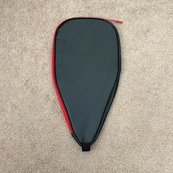 Selkirk Black and Red Pickleball Paddle Cover Like New - Picture 4 of 6